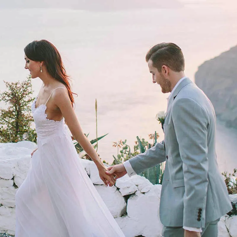 2019 Summer Beach Wedding Dresses Lace Appliques White Chiffon A-line Bridal Gowns