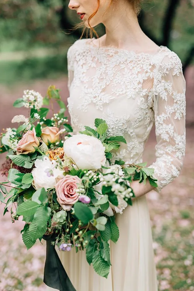 Bateau Spring Wedding Dresses with Lace Sleeves
