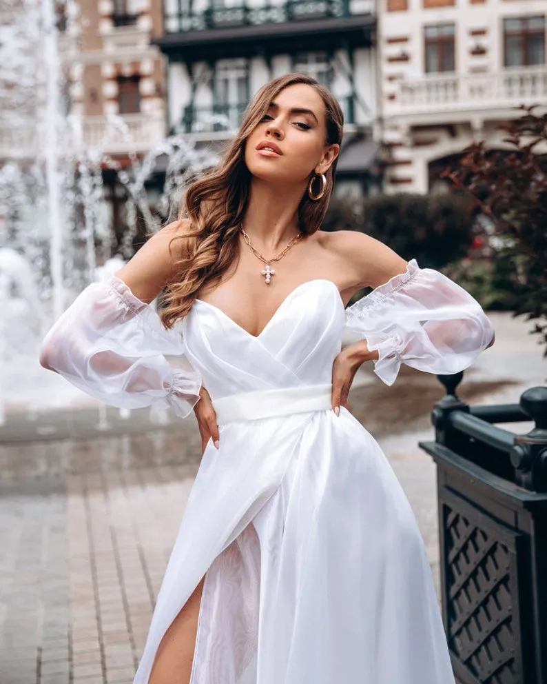 Beach Slit Wedding Dresses Boho Detachable Puffy Sleeves