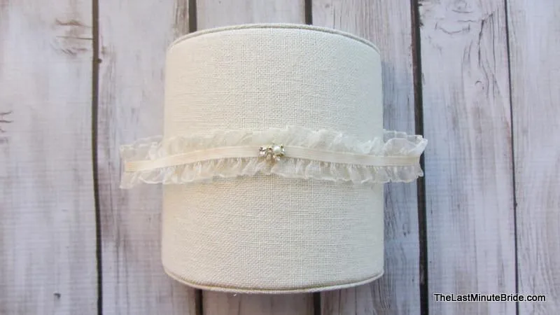 Bridal Garter Style: Smitten
