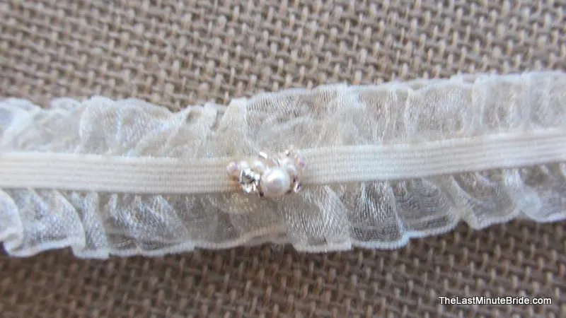 Bridal Garter Style: Smitten