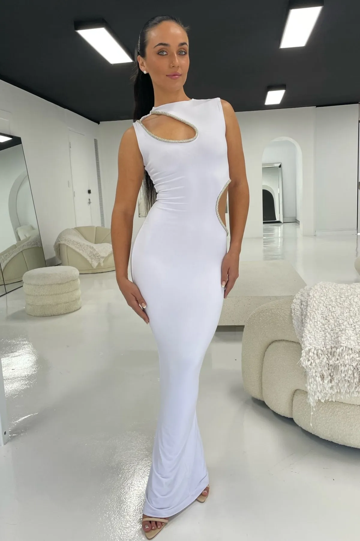 BUY IT Ivona Skelo Vivia Dress (White)