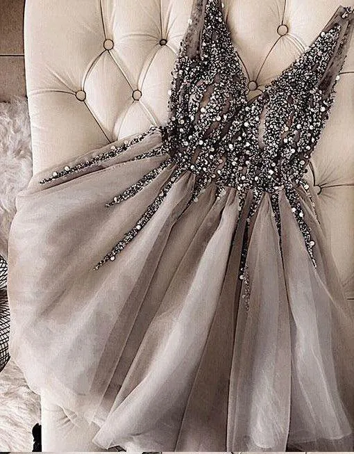 Charming Sequins Beaded V-neck Tulle Short Gray Homecoming Dresses,MH426