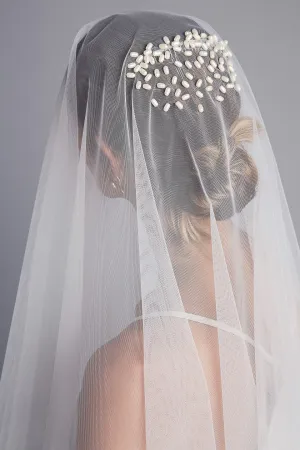 Circle Drop Embroidered Veil