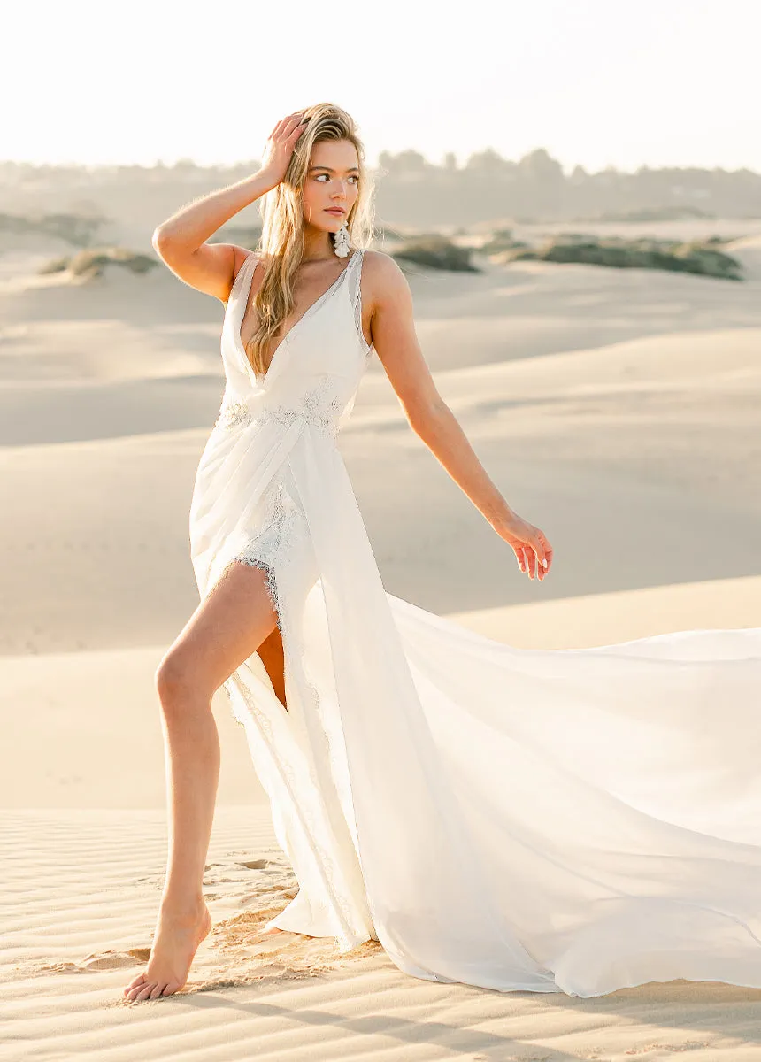 Denisse Bridal Gown in Lily