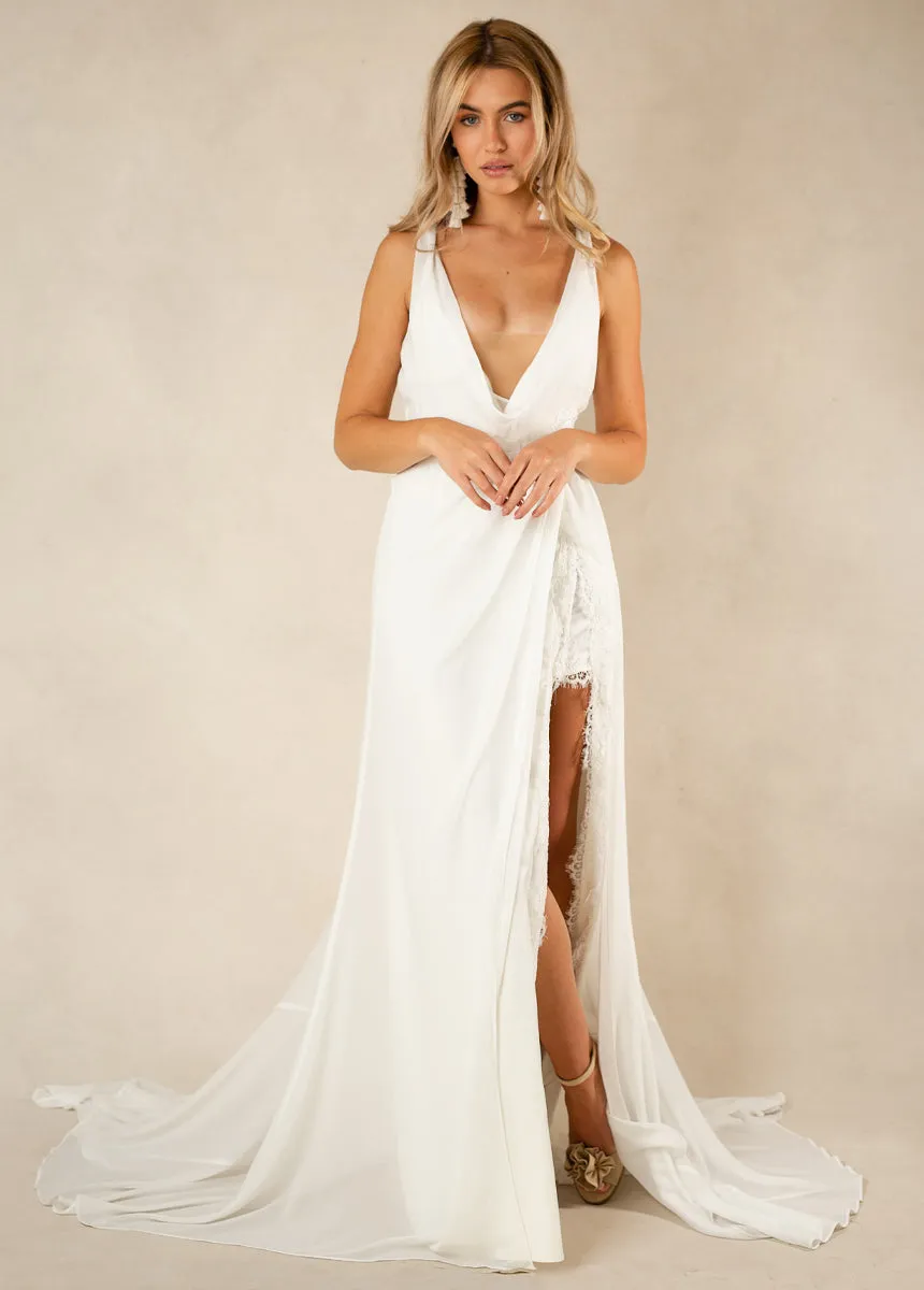 Denisse Bridal Gown in Lily