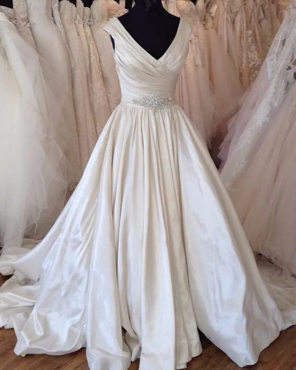 Elegant Elastic Satin Wedding Dresses V-Neck Ruffles Pleats Bridal Wedding Gowns Beaded