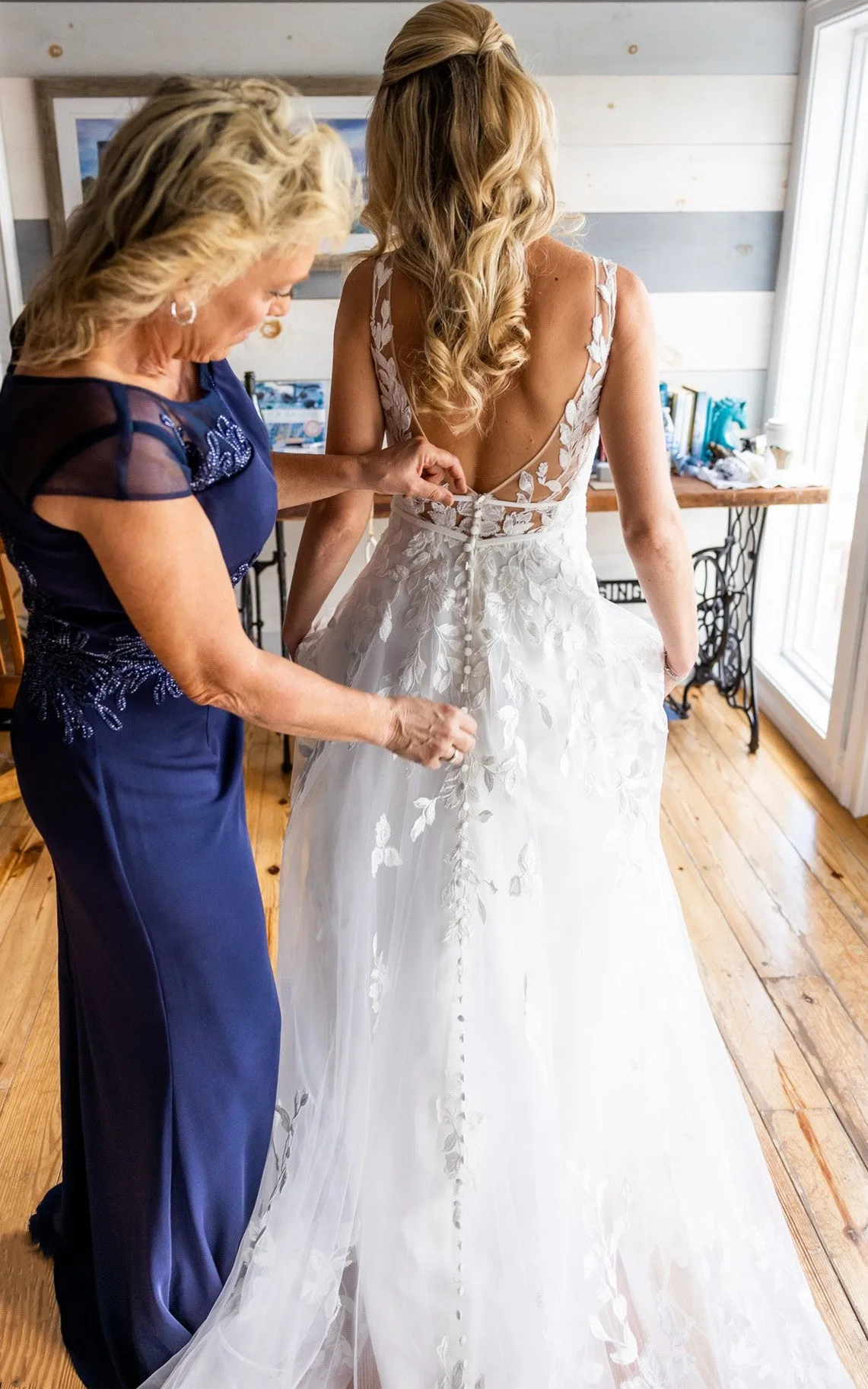 Ethereal A-Line Plunging Neck Sweep Train Tulle Wedding Dress with Appliques-716472