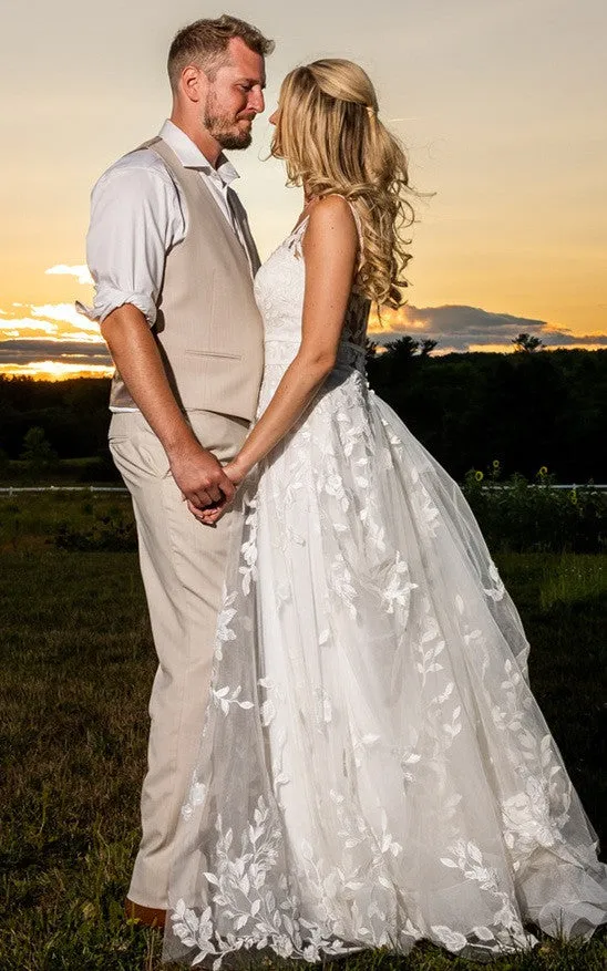 Ethereal A-Line Plunging Neck Sweep Train Tulle Wedding Dress with Appliques-716472
