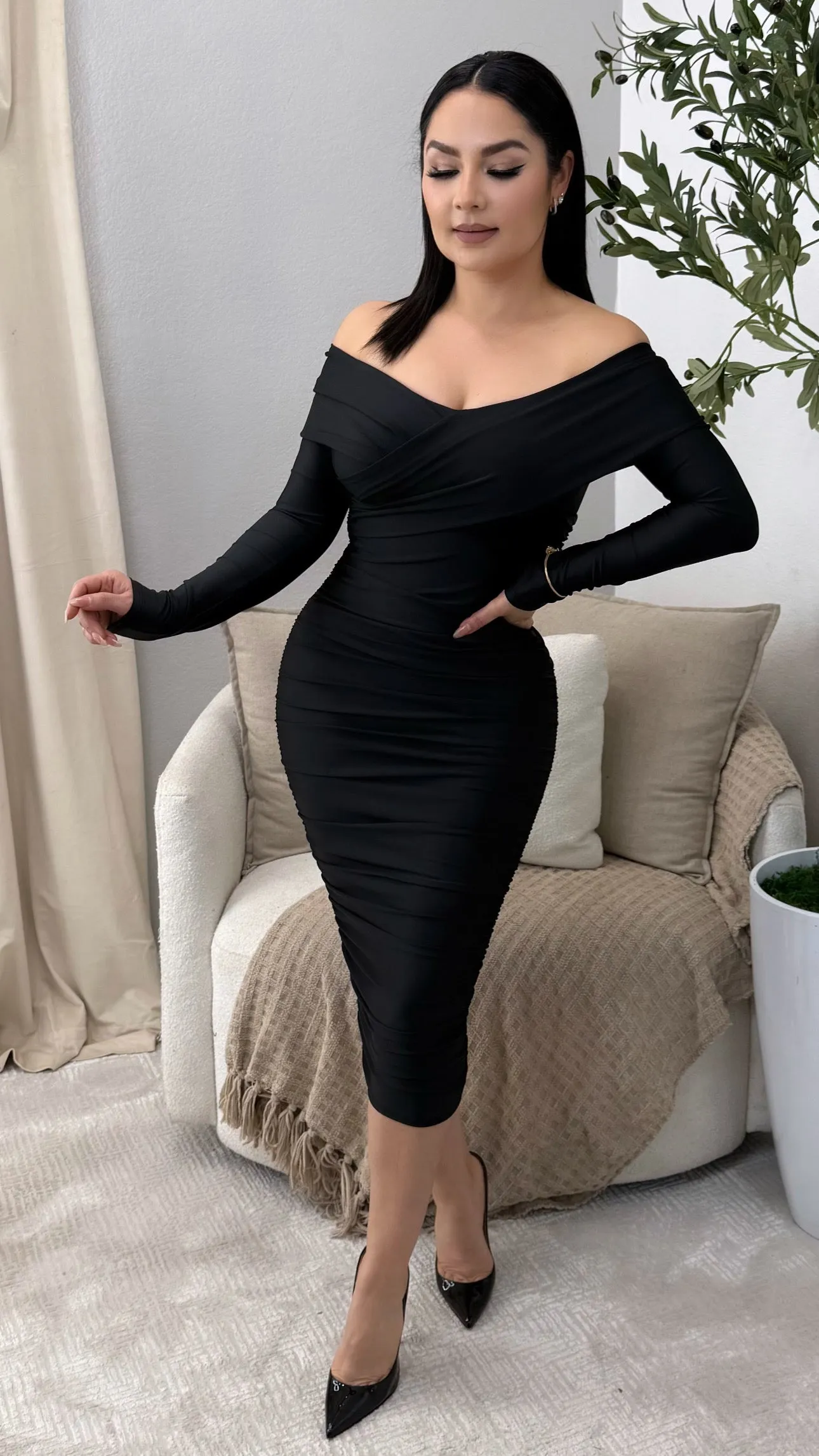 GISELLE BLACK DRESS