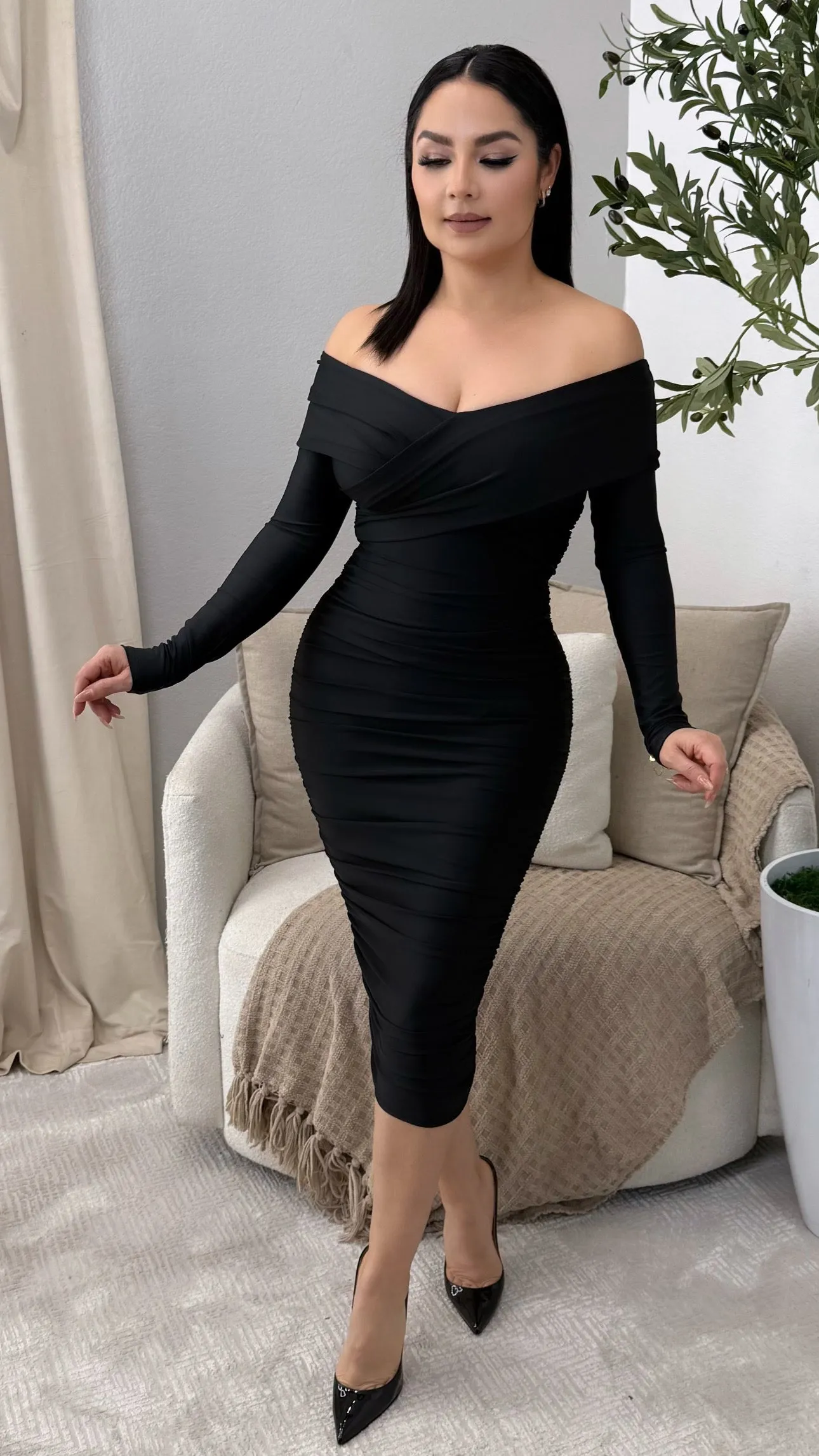 GISELLE BLACK DRESS