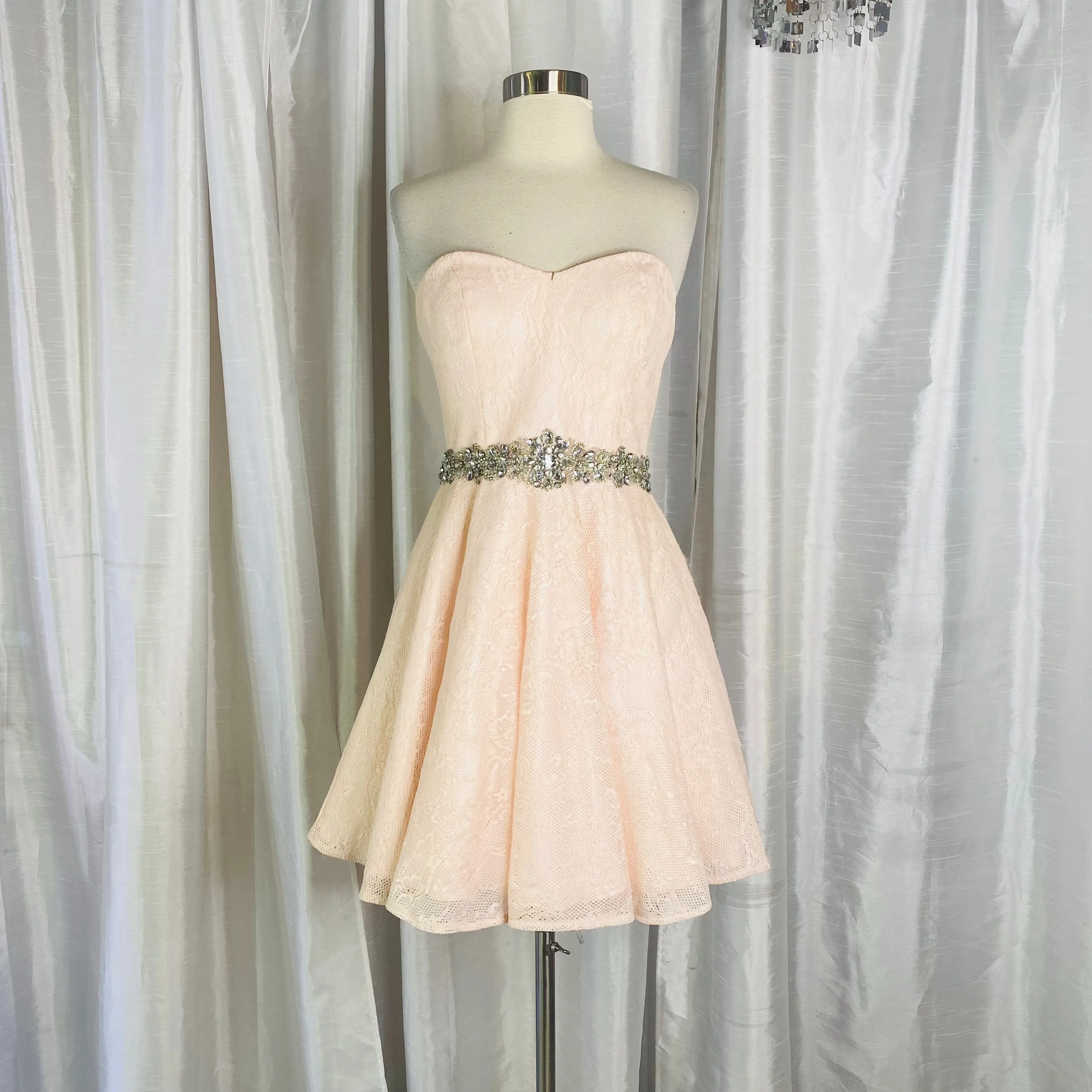 JOVANI 90088 Pink Strapless Ruched Top Beaded Lace Waist Short Dress Size 4
