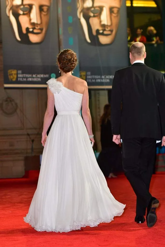 Kate Middleton Chiffon Evening Dress with Single Shoulder Design