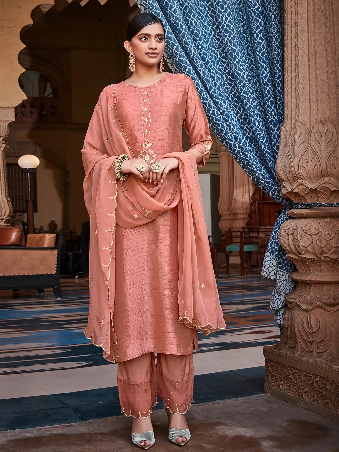 Mauve Straight Solid Embroidered Silk Kurta With Palazzo And Organza Dupatta