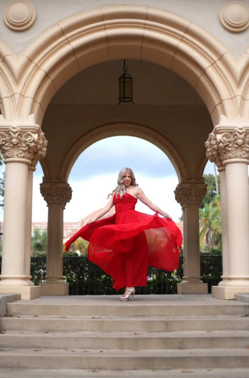Pleated Single-shoulder Red Prom Gown with High Thigh Slit