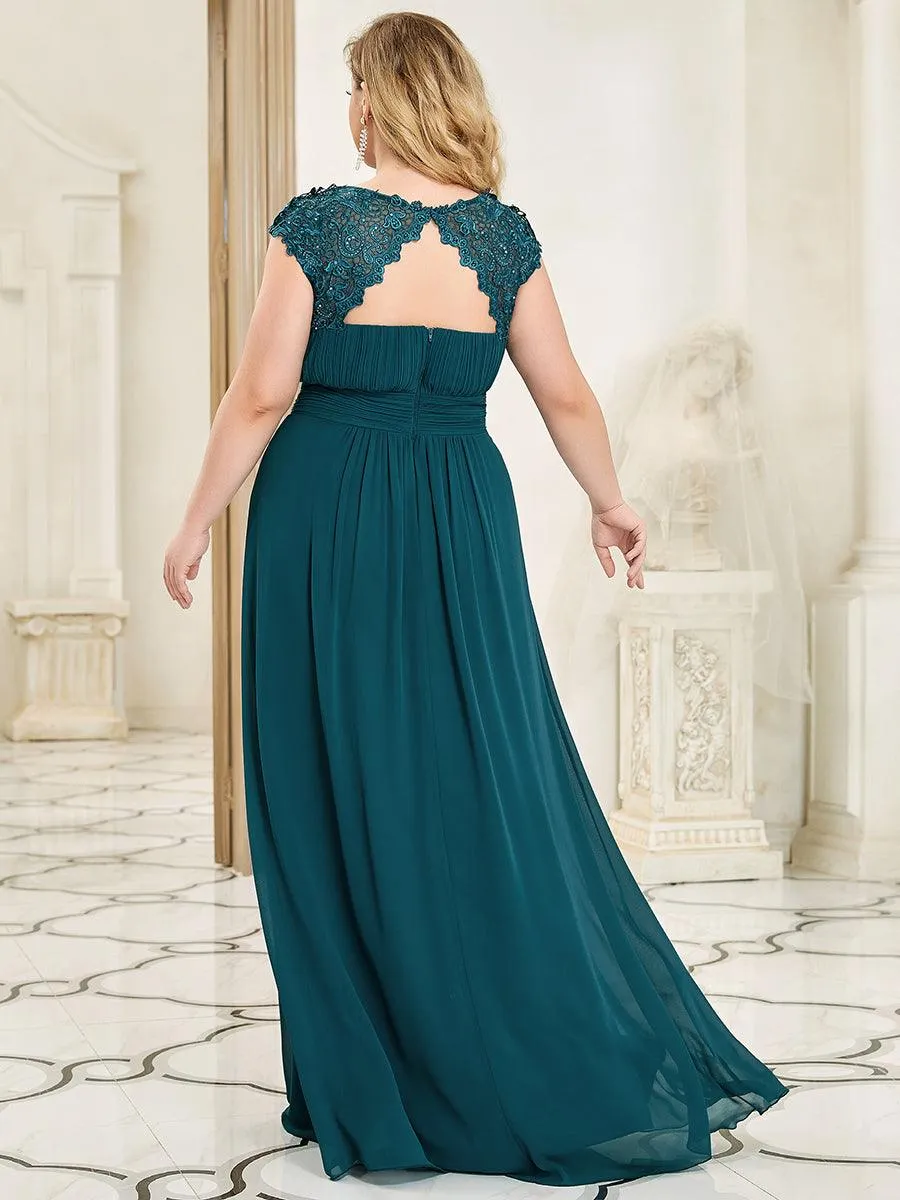 Robe demoiselle d'honneur en mousseline à manches courtes flatteuses