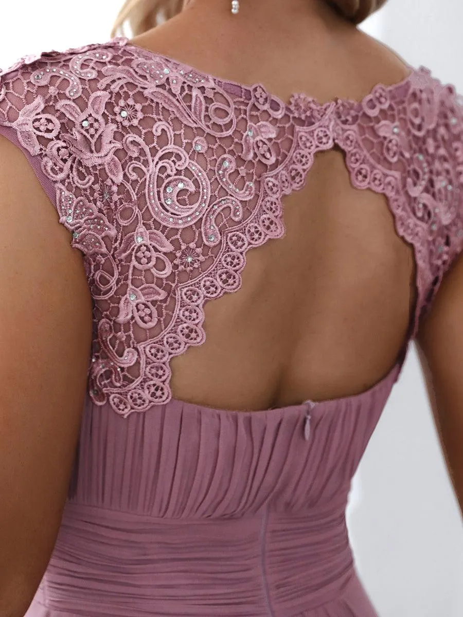 Robe demoiselle d'honneur en mousseline à manches courtes flatteuses