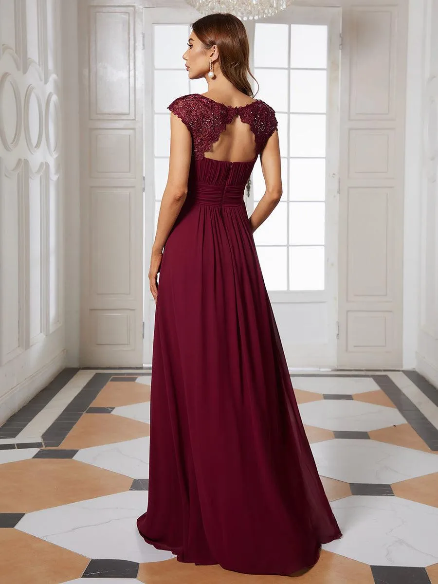 Robe demoiselle d'honneur en mousseline à manches courtes flatteuses