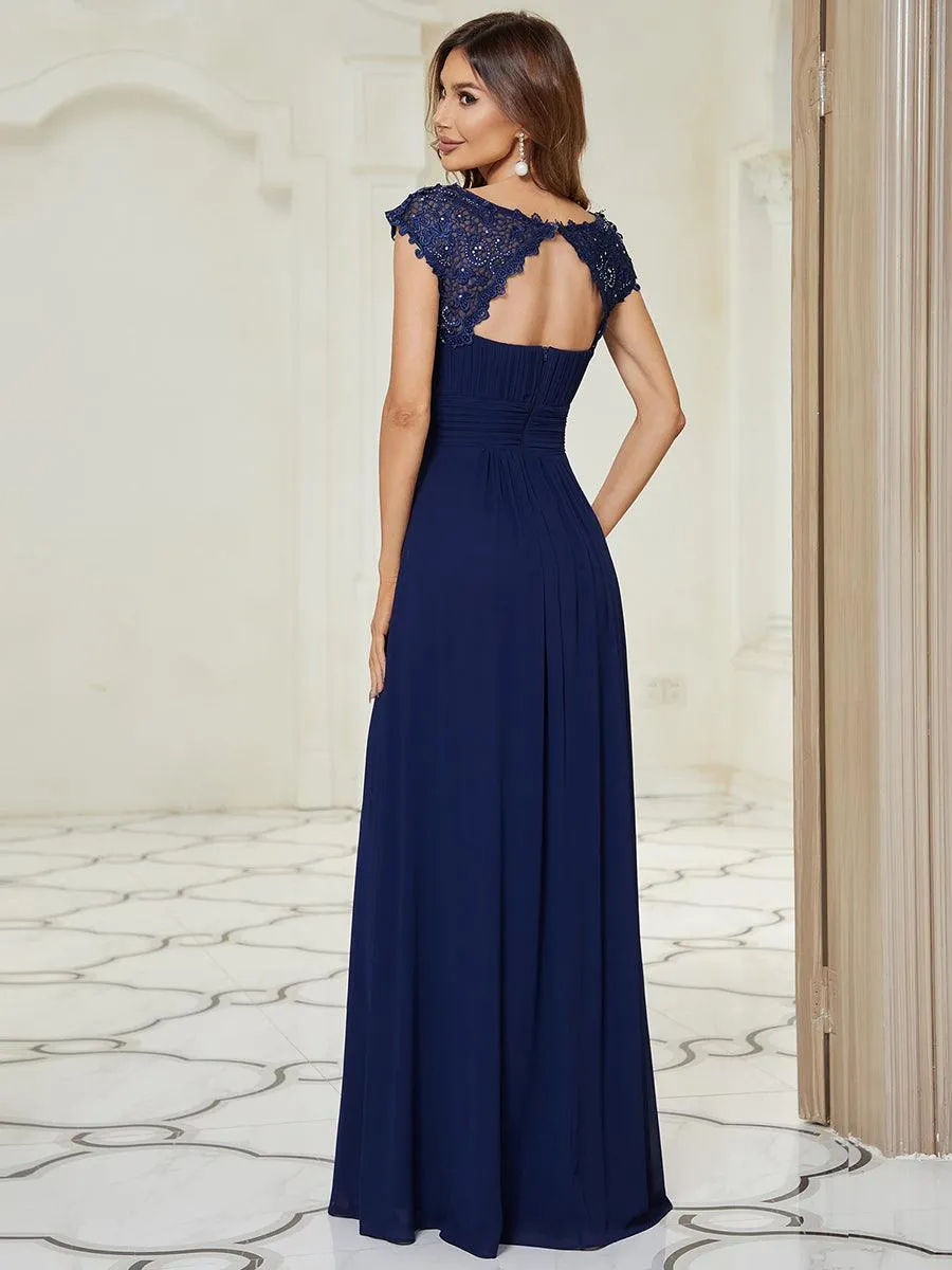 Robe demoiselle d'honneur en mousseline à manches courtes flatteuses