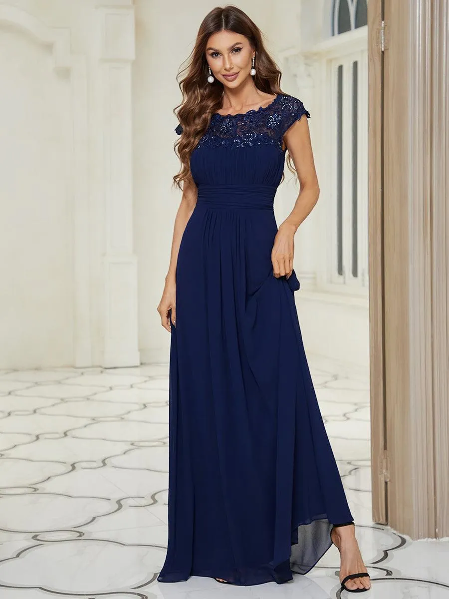 Robe demoiselle d'honneur en mousseline à manches courtes flatteuses