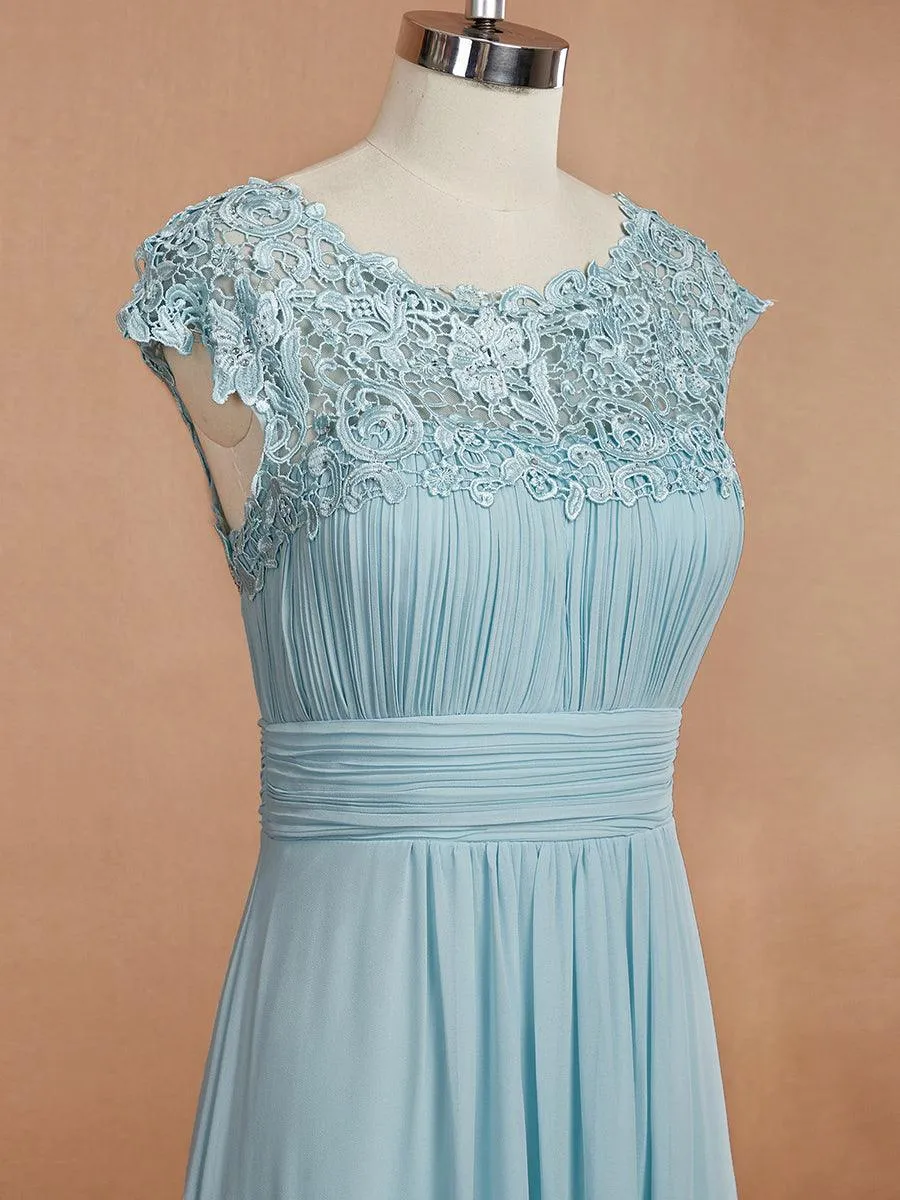 Robe demoiselle d'honneur en mousseline à manches courtes flatteuses