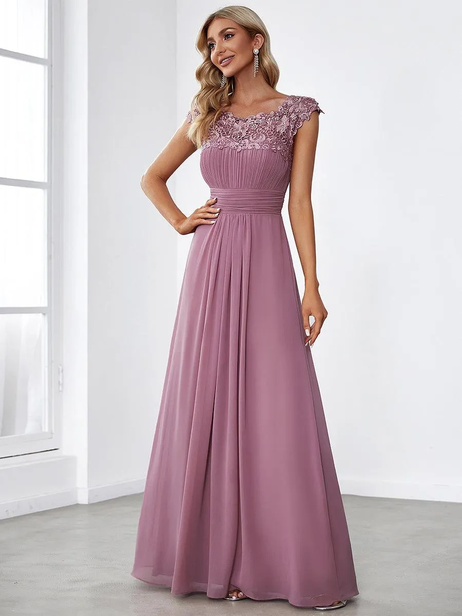 Robe mariage invitée en mousseline élégante et fluide