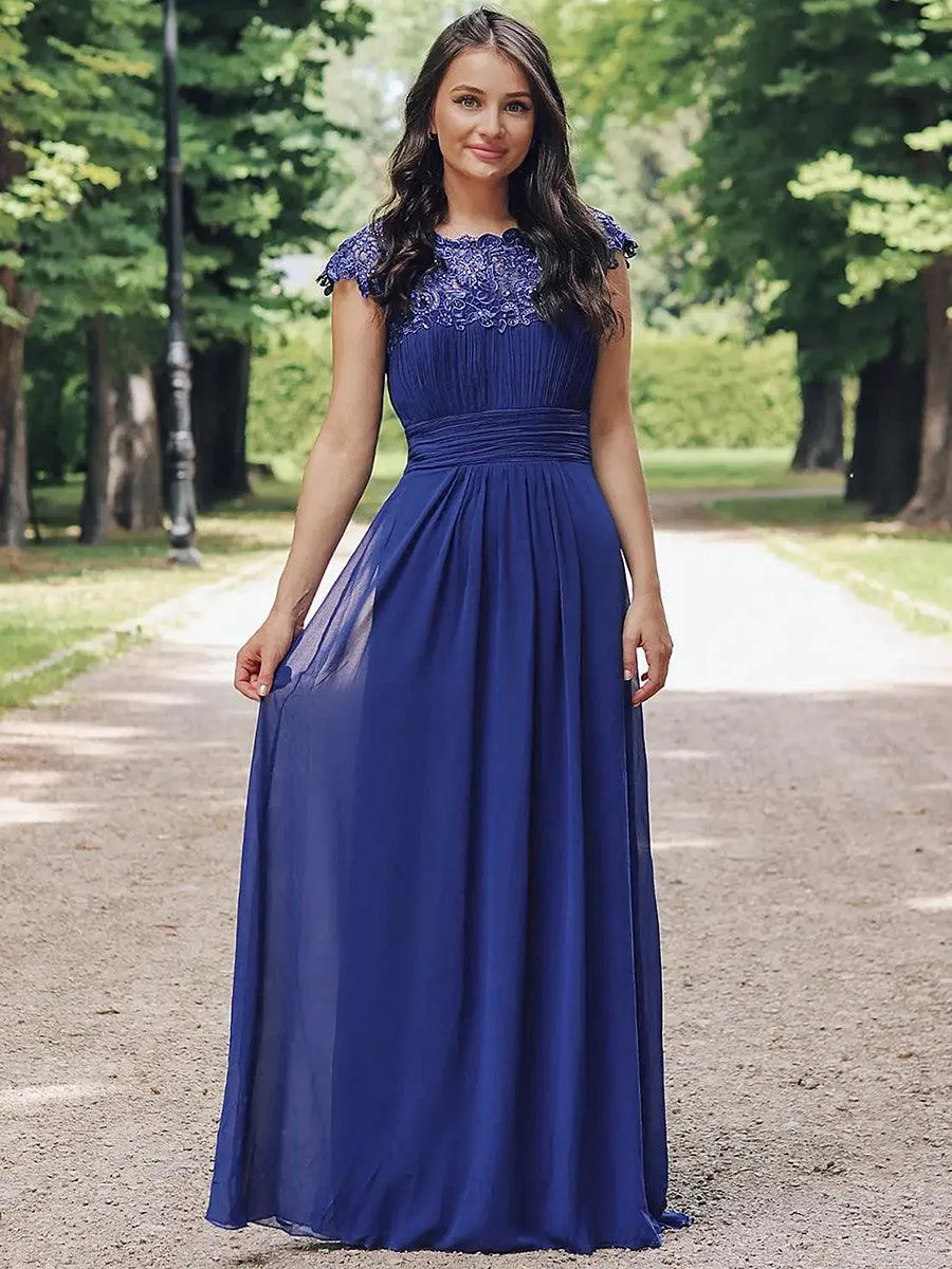 Robe mariage invitée en mousseline élégante et fluide