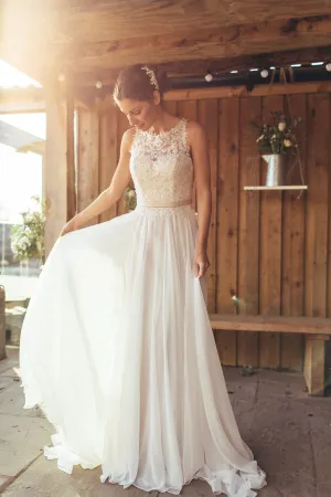 Roycebridal A-Line Chiffon Wedding Dresses Ivory Appliques With Beadings See Through Wedding Gowns,MW375