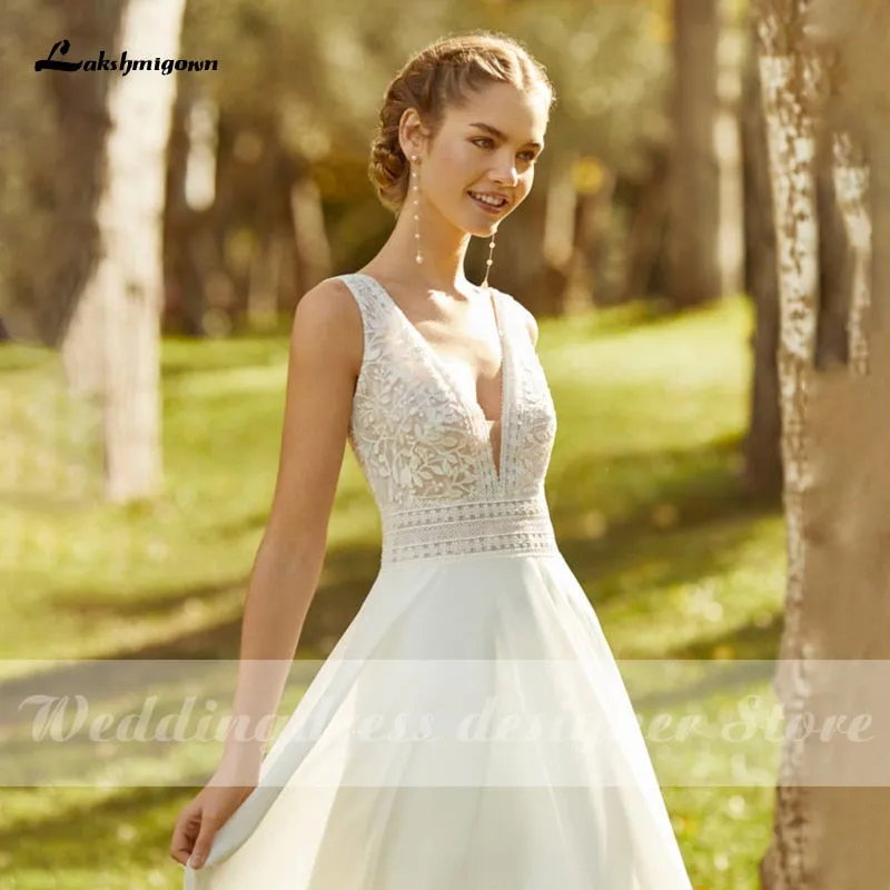 Roycebridal Lakshmigown Elegant Beach Wedding Dresses 2021 vestido de novia V Neck Boho Vintage Chiffon Wedding Bride Gown for Women
