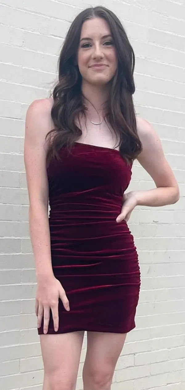 Simple Sweetheart Sleeveless Short Mermaid Velvet Homecoming Dresses For Party Online, HD0875