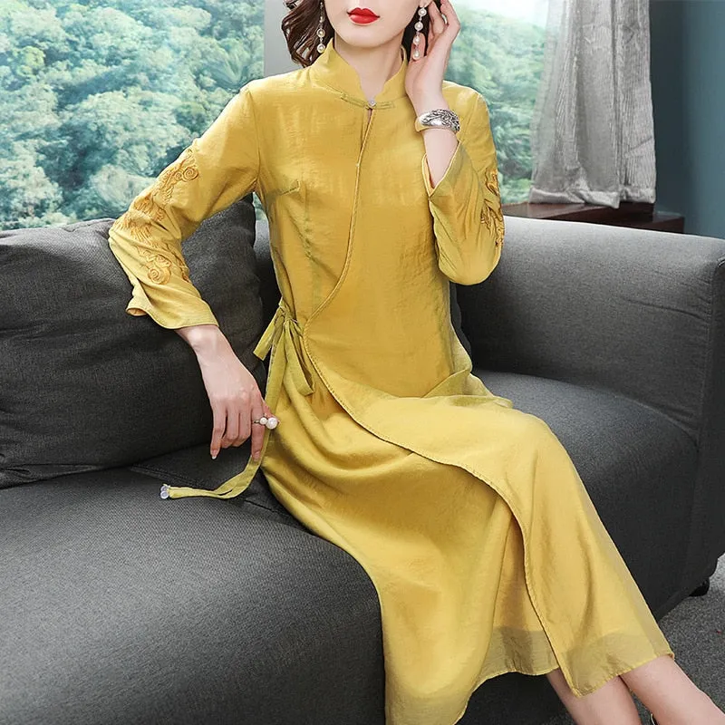 Stand Collared Lace Dress
