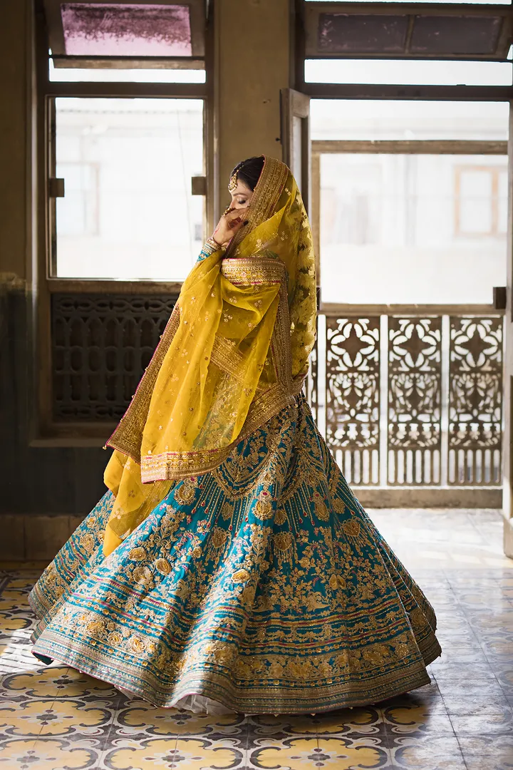Traditional Pishwas and Dupatta Pakistani Bridal Dress