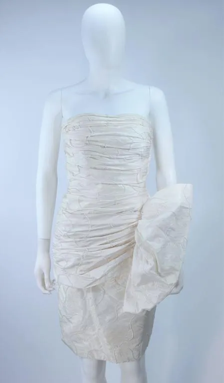 VICKY TIEL White Beaded Pearl Accent Cocktail Dress Size 4